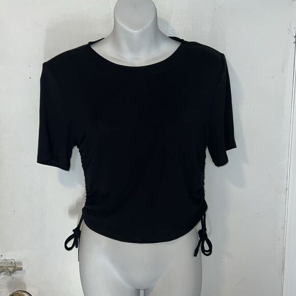 ASTR THE LABEL Black Cinch Side Short Sleeve Blouse-S - Picture 1 of 6